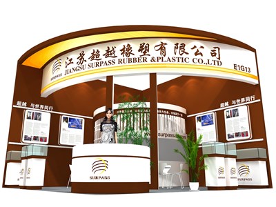 36平米展臺設(shè)計制作：一面開口/現(xiàn)代/木質(zhì)結(jié)構(gòu)/咖啡色，為化工展展商而作（免費使用）